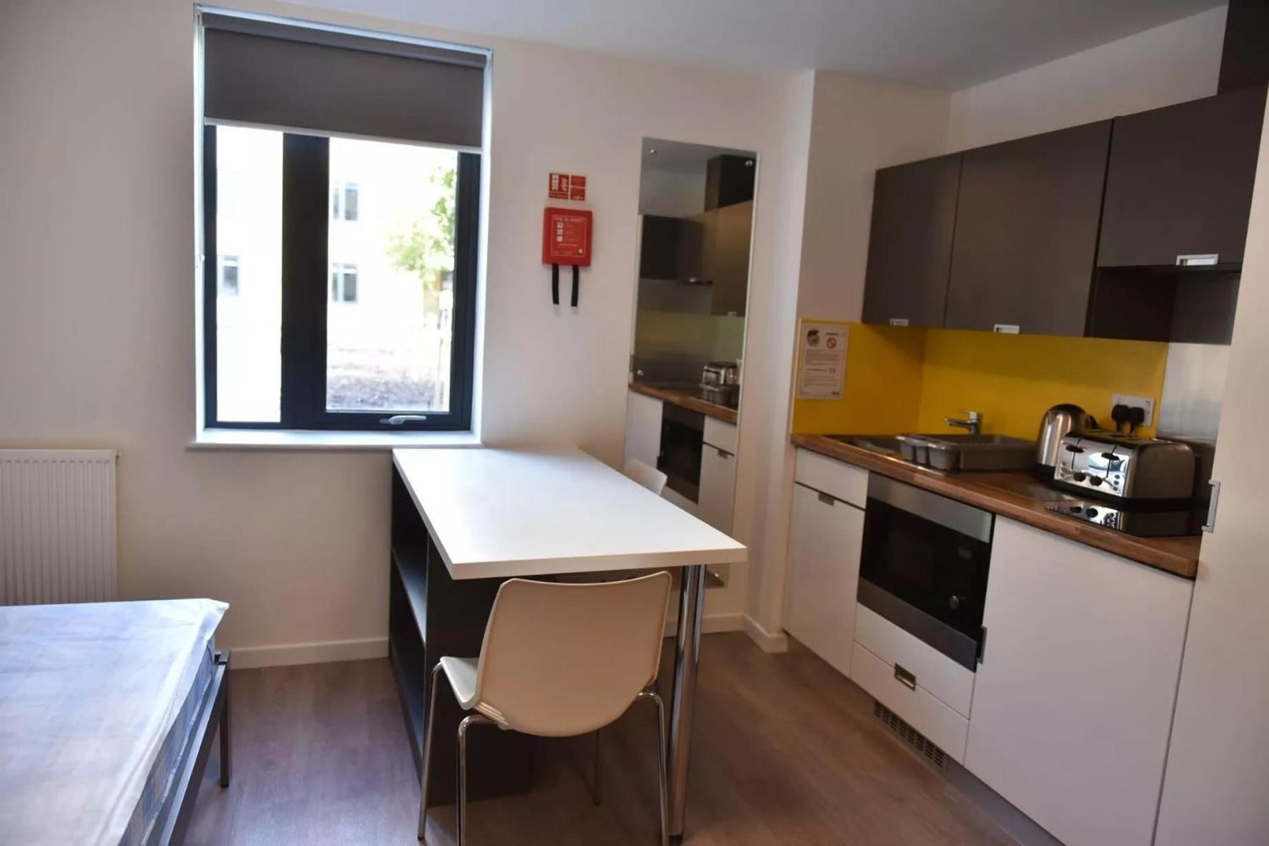 Pittville Student Village In Cheltenham Exterior foto